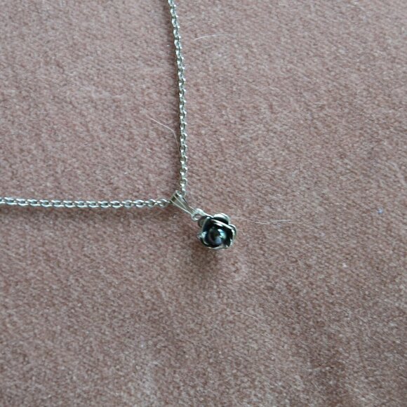 Black Metal Necklace with Matching Earring Set - Picture 4 of 6